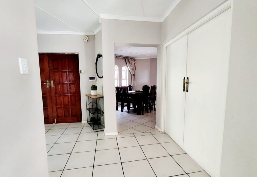 4 Bedroom Property for Sale in Vincent Heights Eastern Cape